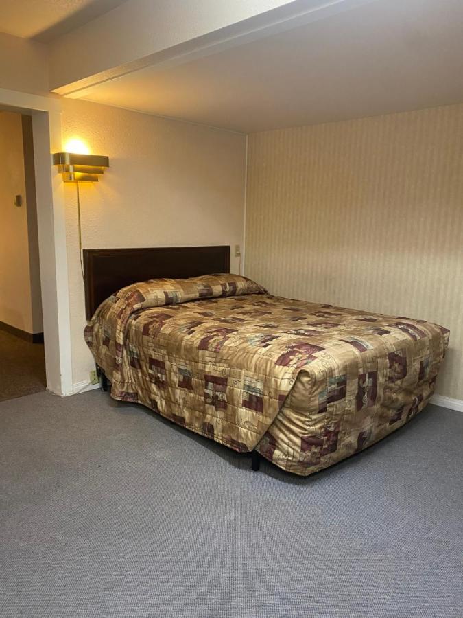 Motel Chinook